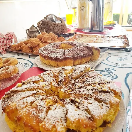 Floriana Bed & Breakfast 4*