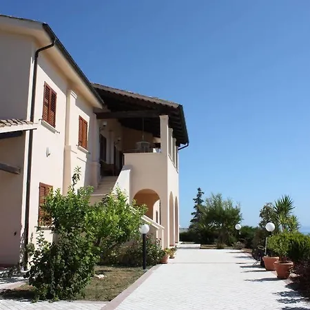 Floriana 3*