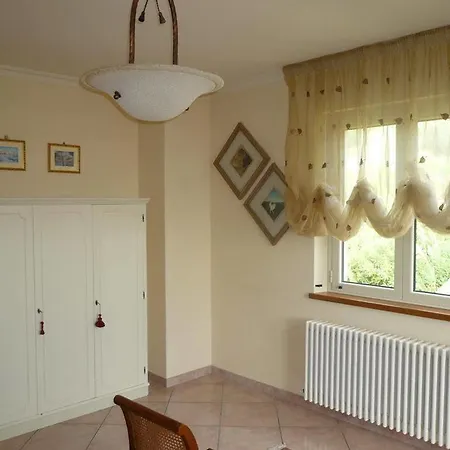 Bed & Breakfast Floriana 4*