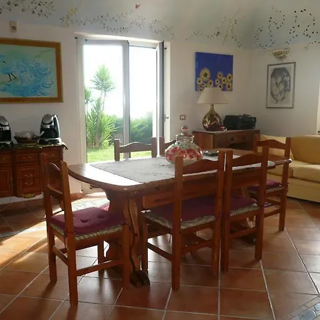Bed & Breakfast Floriana 2*