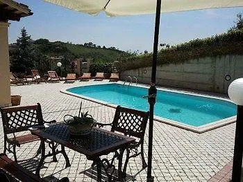 Floriana Bed & Breakfast